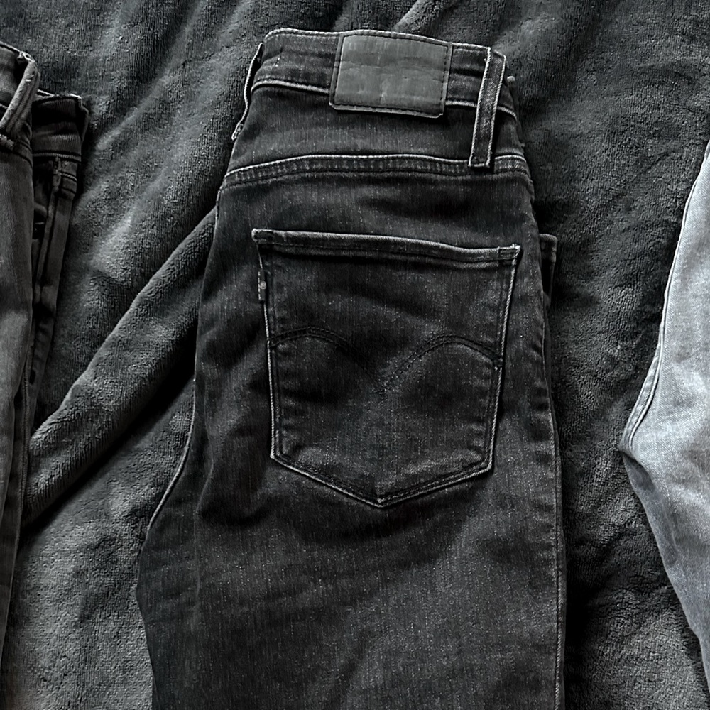 Levi jeans